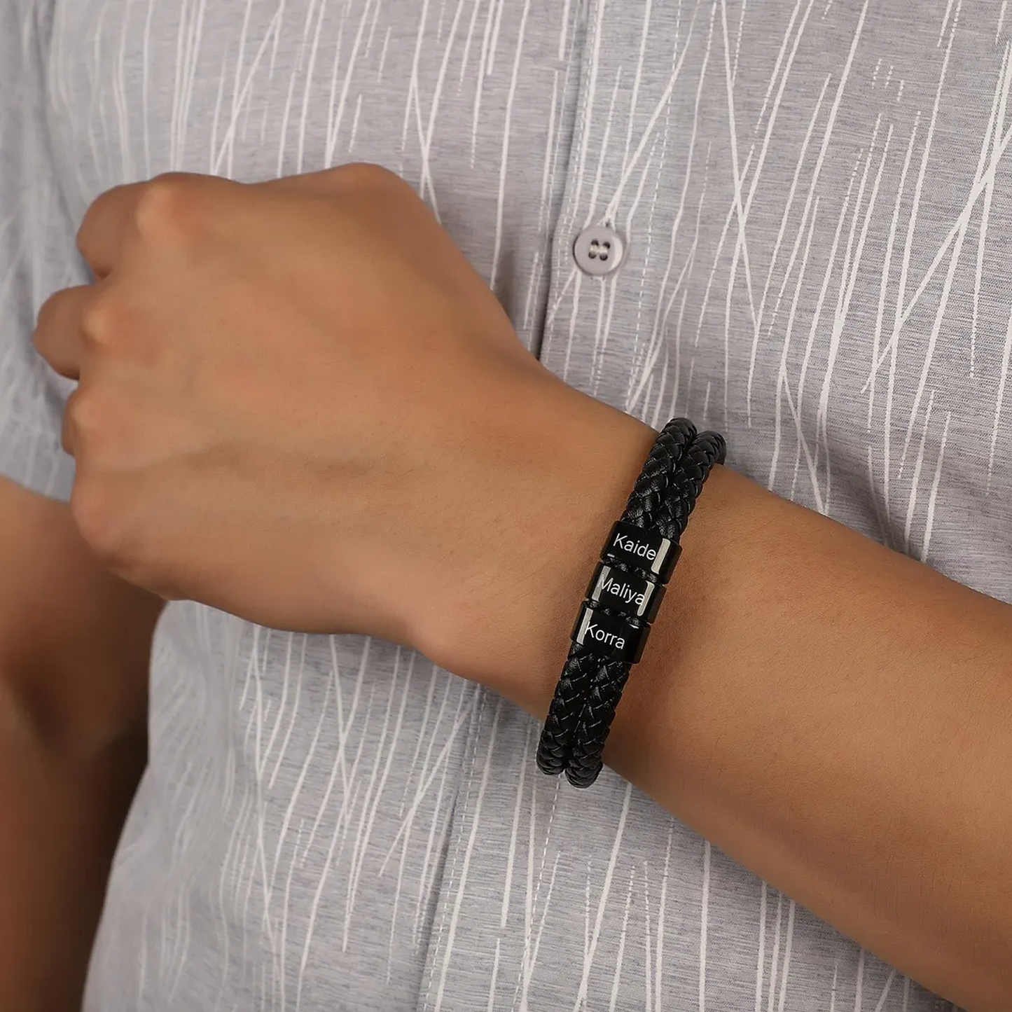 Bracciale in Pelle con Perle Incise